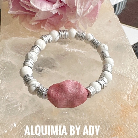 White Howlite western style handmade peace and love bracelets - Picture 1 of 2